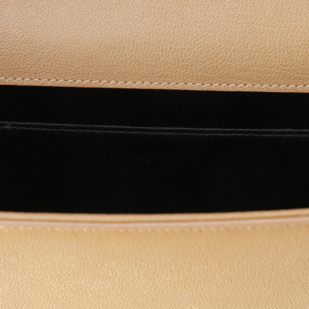 YVES SAINT LAURENT(USED)생로랑 361120 벨드쥬르 클러치